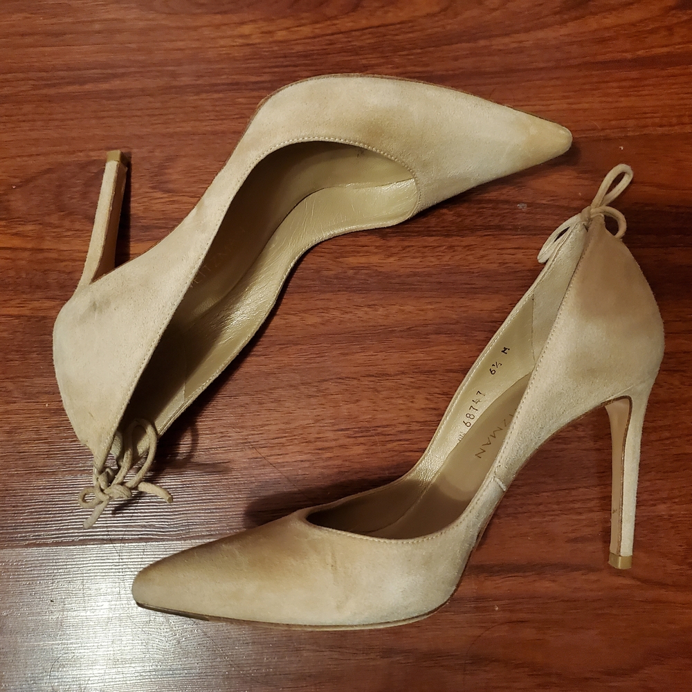 Stuart Weitzman Tan Heels - Picture 3 of 5